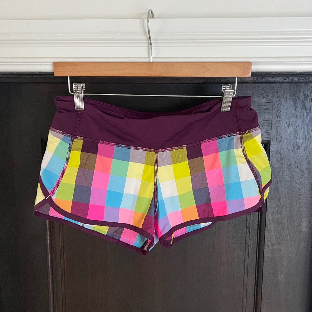 LULULEMON Speed Shorts Plaid Size 4